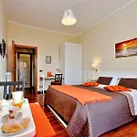 Piazza San Giovanni 4*