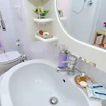Piazza San Giovanni Bed & Breakfast 4*