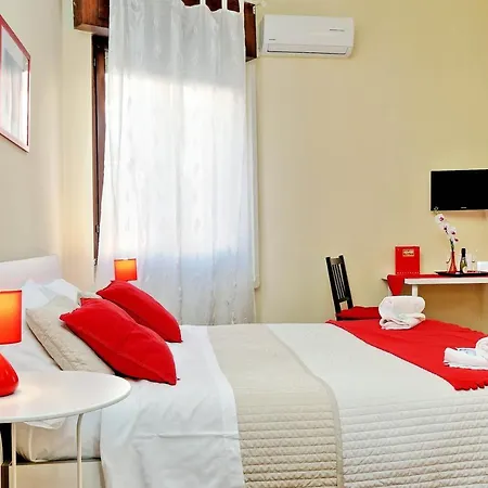 Piazza San Giovanni 4* Řím