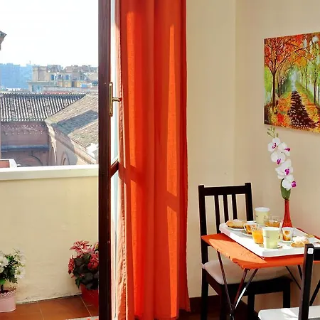Piazza San Giovanni 4* Rome