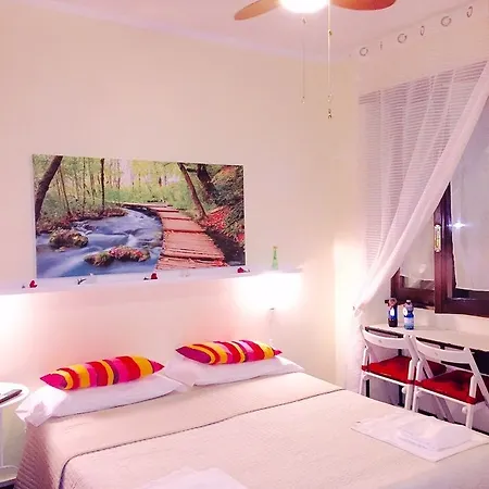 Piazza San Giovanni 4*