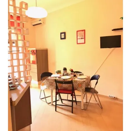 Piazza San Giovanni Alojamento de Acomodação e Pequeno-almoço 4*