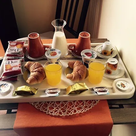 Piazza San Giovanni Bed & Breakfast Rome