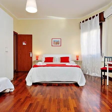 Bed & Breakfast Piazza San Giovanni 3*