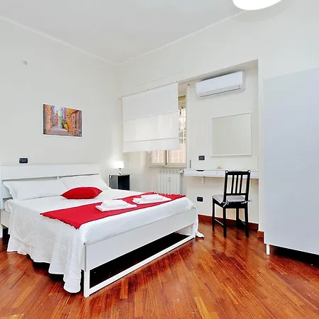 Piazza San Giovanni Frühstückspension 4*