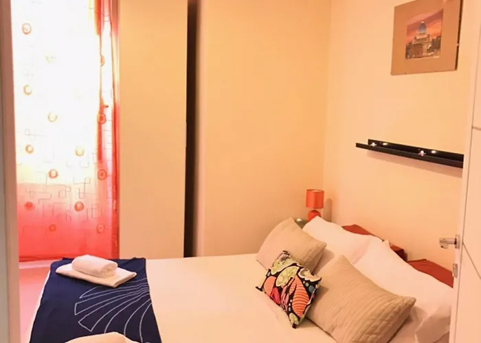 Piazza San Giovanni Bed & Breakfast Řím