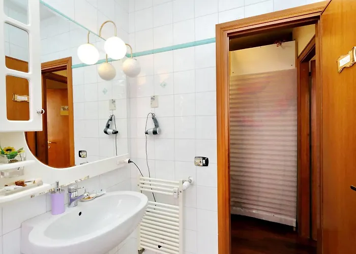 Piazza San Giovanni 4* 罗马